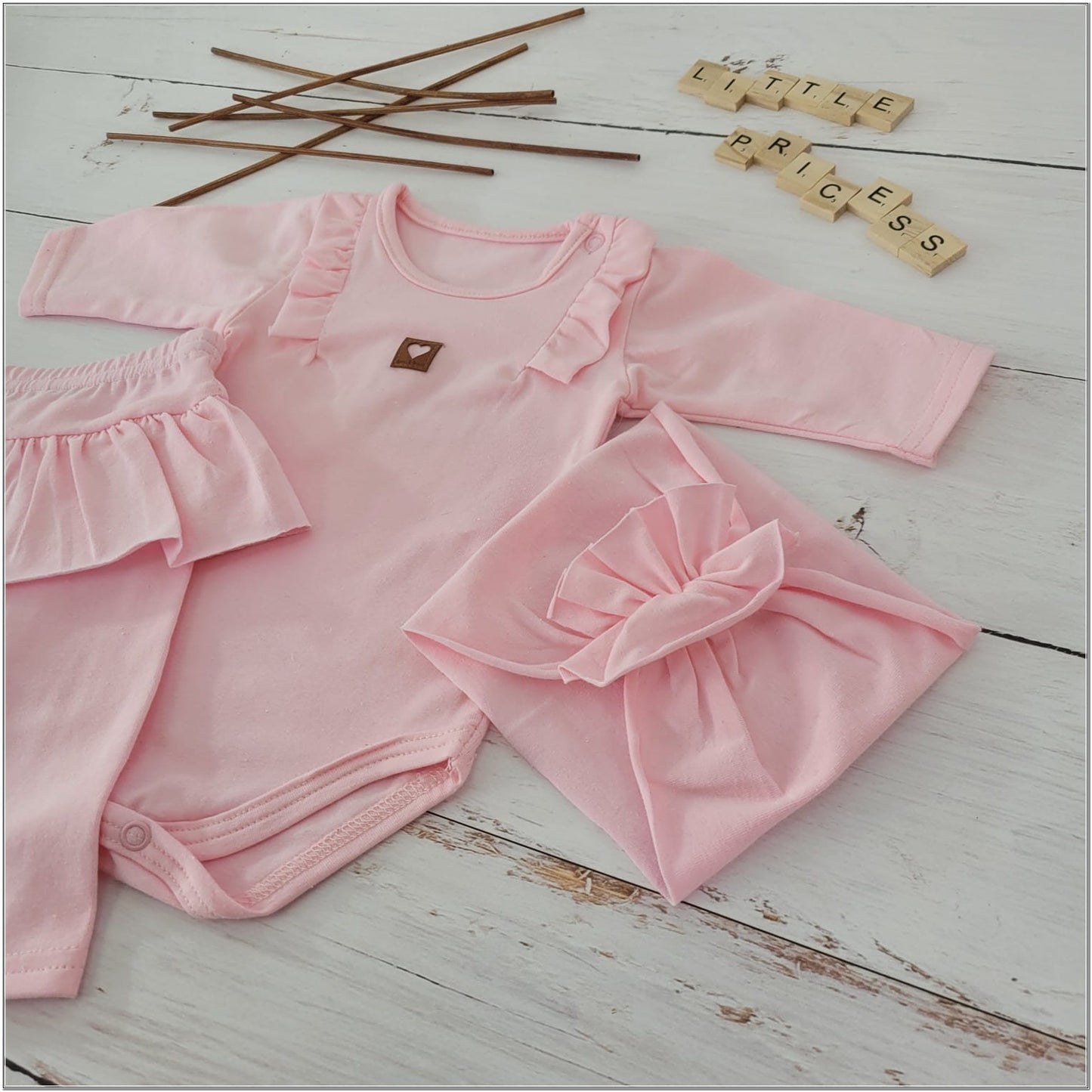 3 részes fodros szett: body+leggings+fejpánt, lila