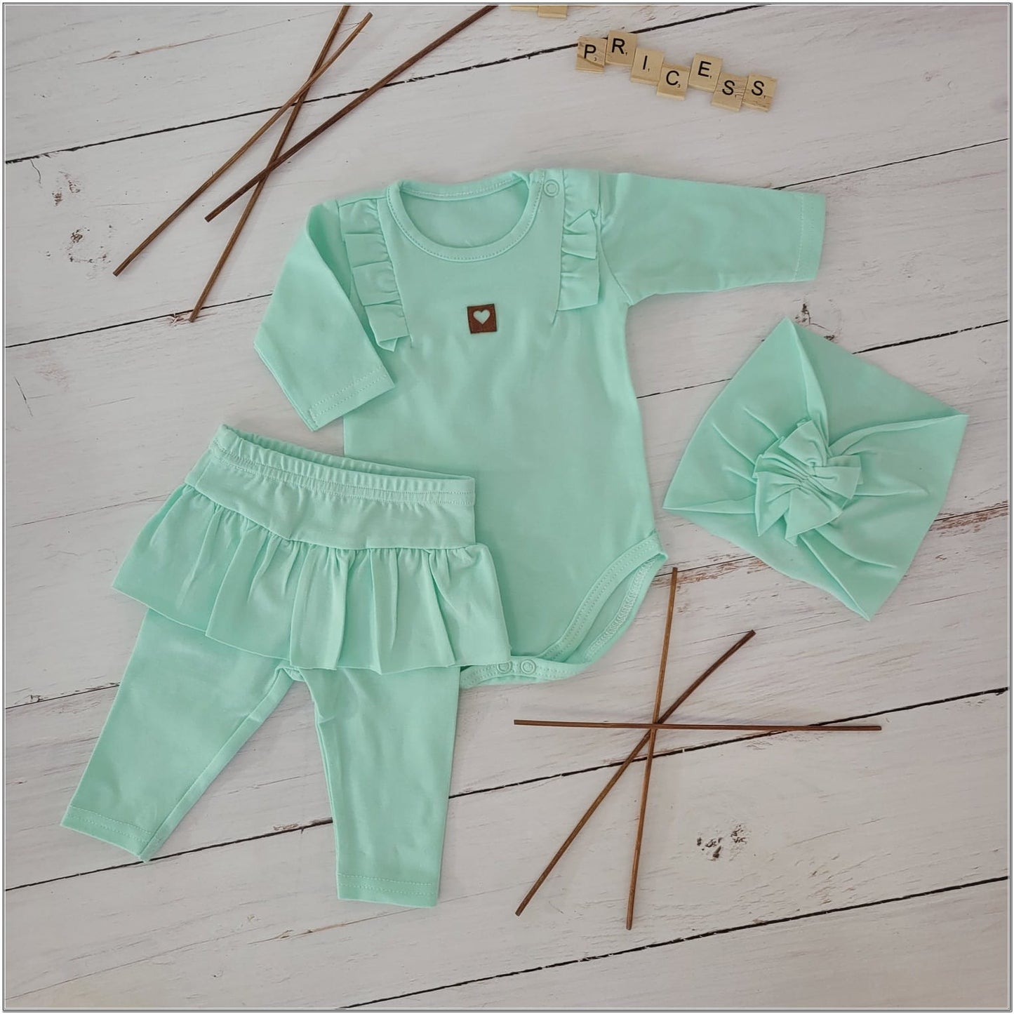3 részes fodros szett: body+leggings+fejpánt, lila